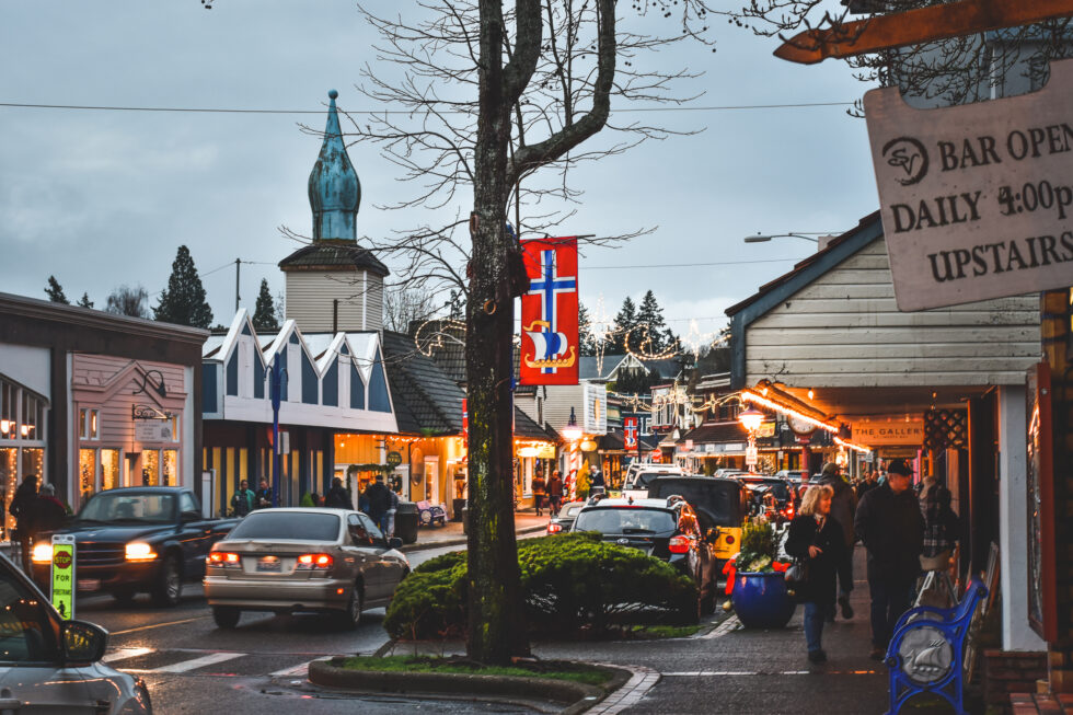 Shop Local, Shop Online this Holiday Season VISIT Poulsbo